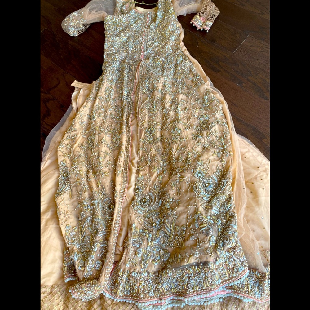 Pakistani Indian gown with skirt - perfect for weddings.